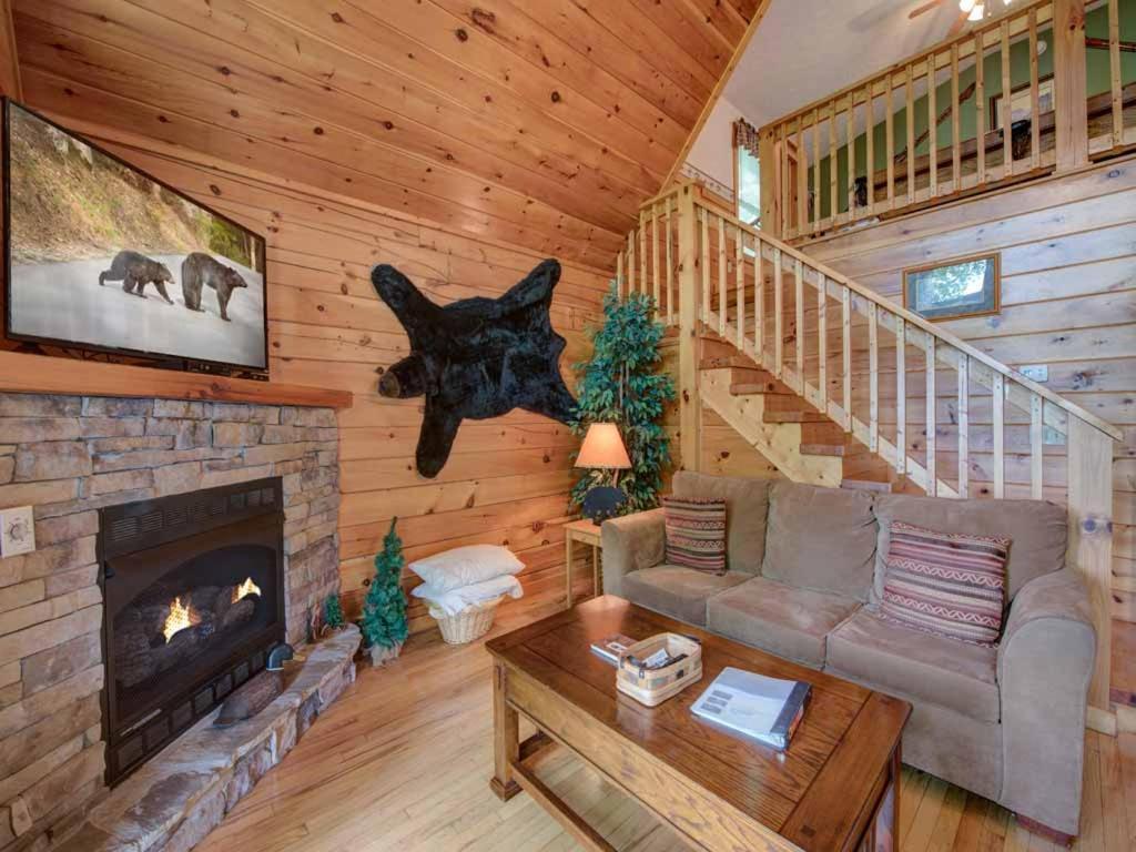 Cubs Cove Villa Gatlinburg Bagian luar foto