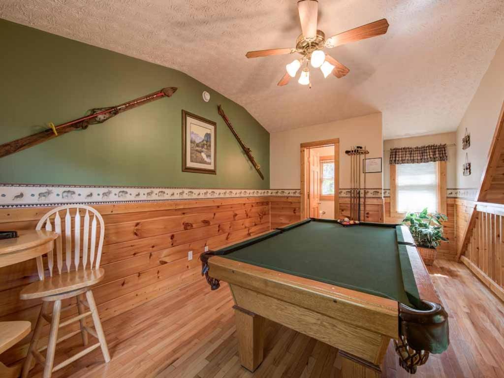 Cubs Cove Villa Gatlinburg Bagian luar foto